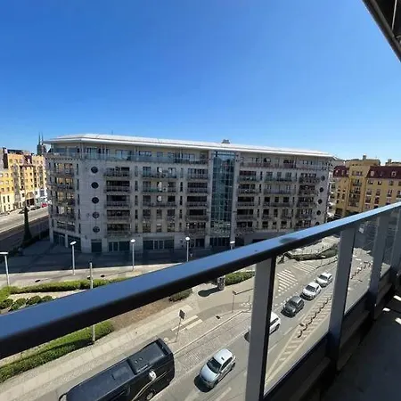 Appartamento Oisin Cosy Apart Center